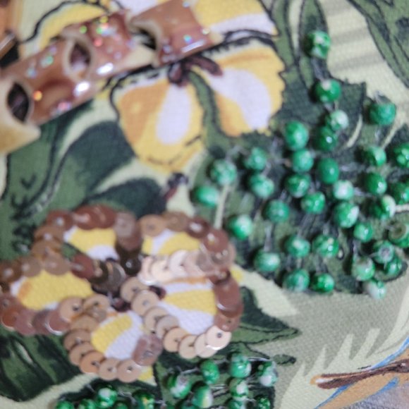 Guy Harvey Beaded Canvas Small Shoulder Bag - Picture 3 of 14